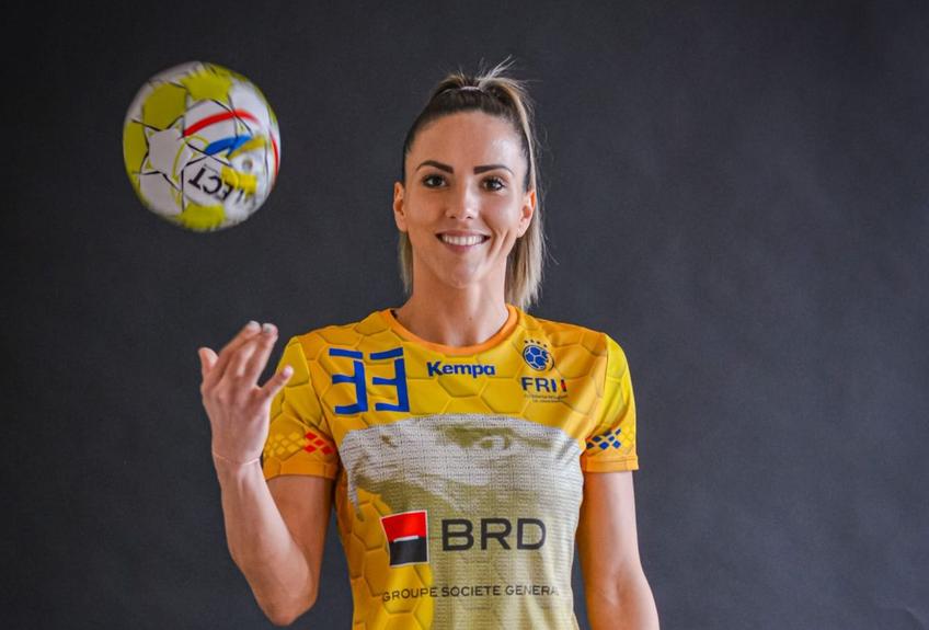 Pivotul Nicoleta Balog (30 de ani), ultima dată la Dunărea Brăila, și-a anunțat retragerea din handbalul profesionist.