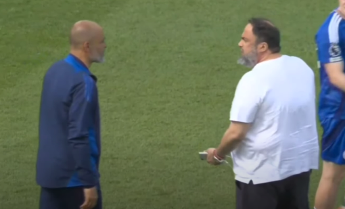 Nottingham Forest - Leicester // Evangelis Marinakis a coborât pe teren să îl mustreze pe Nuno Espirito Santo