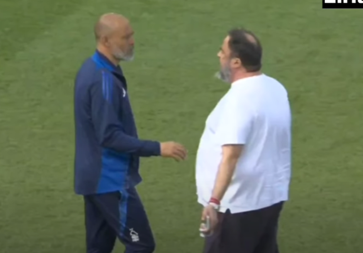 Nottingham Forest - Leicester // Evangelis Marinakis a coborât pe teren să îl mustreze pe Nuno Espirito Santo