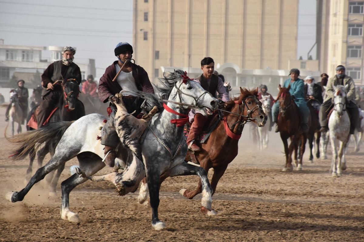 Buzkashi, cel mai popular sport din Afganistan