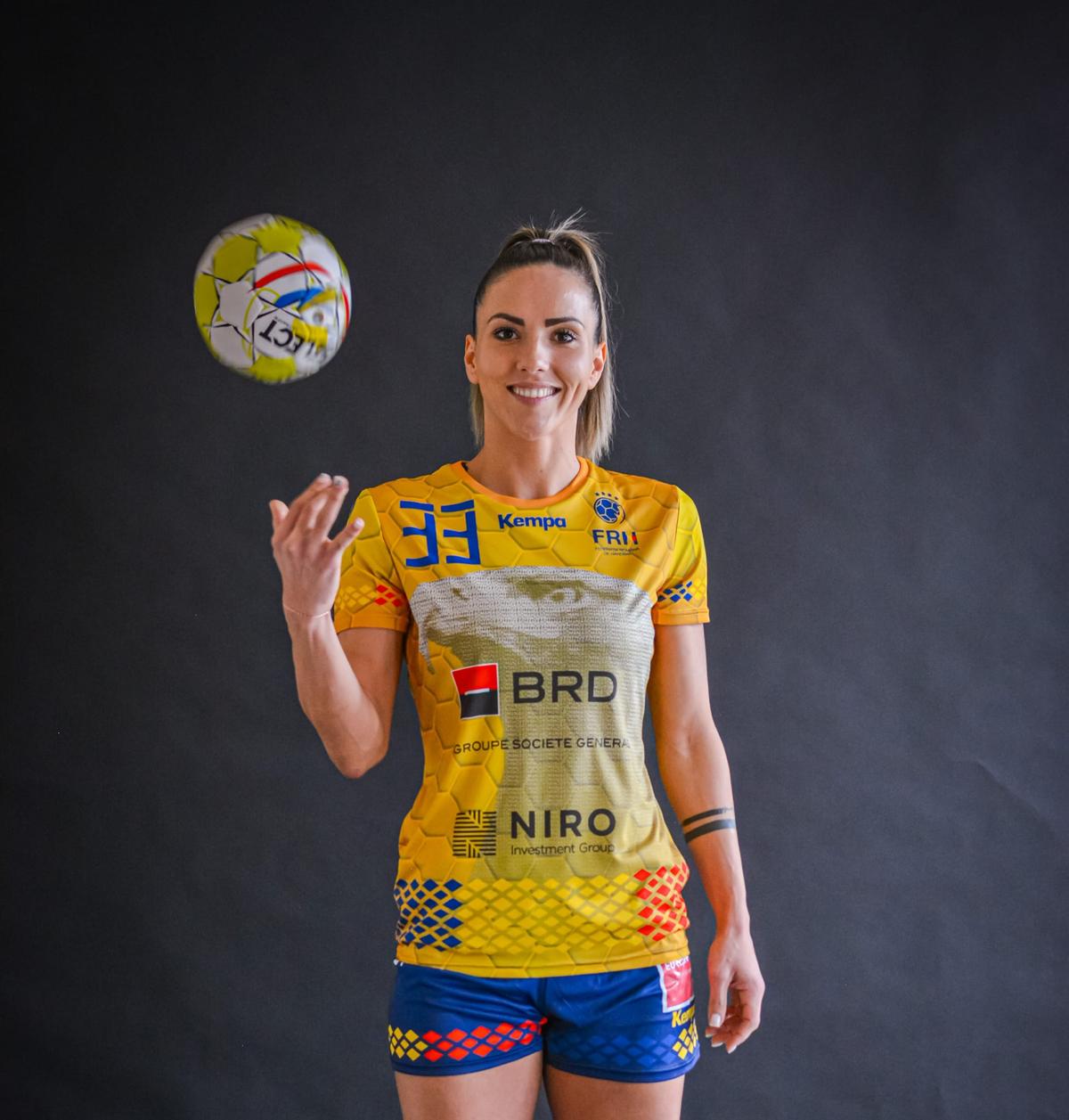 Imediat după bronzul din Cupa României, și-a anunțat retragerea din handbal
