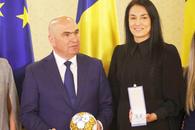 „Cum ar trebui să fie președintele României?” » Cristina Neagu a făcut anunțul înainte de turul 2 al alegerilor prezidențiale