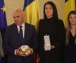 Cristina Neagu a fost decorată de Ilie Bolojan, la Palatul Cotroceni. Foto: Ionuț Iordache (GSP.RO)