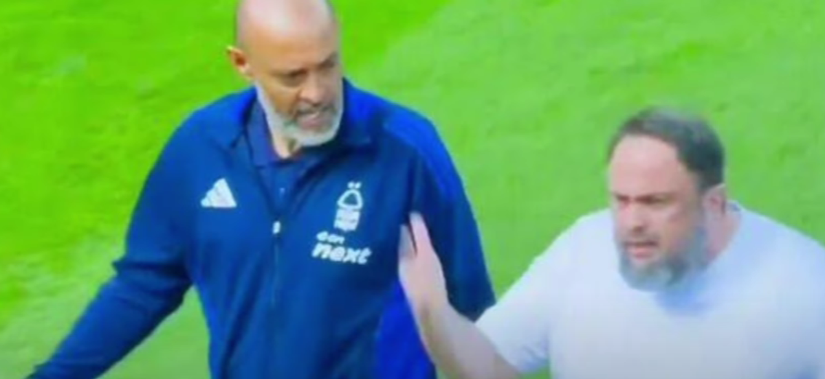 Incalificabil! Patronul Evangelos Marinakis a dat buzna pe teren și a înfruntat antrenorul revelației din Premier League