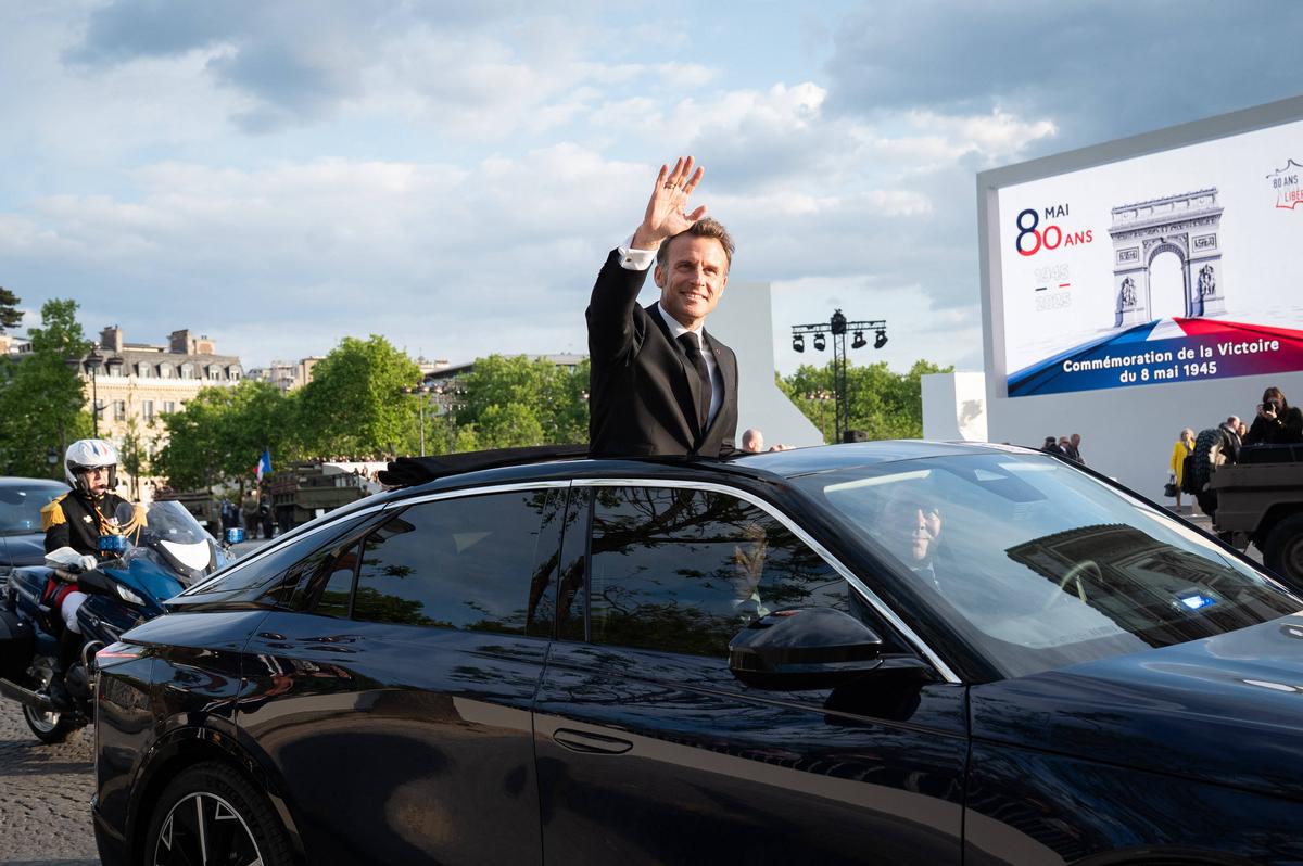 Cum arată mașina de care se va folosi Emmanuel Macron