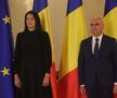 Cristina Neagu a fost decorată de Ilie Bolojan, la Palatul Cotroceni. Foto: Ionuț Iordache (GSP.RO)
