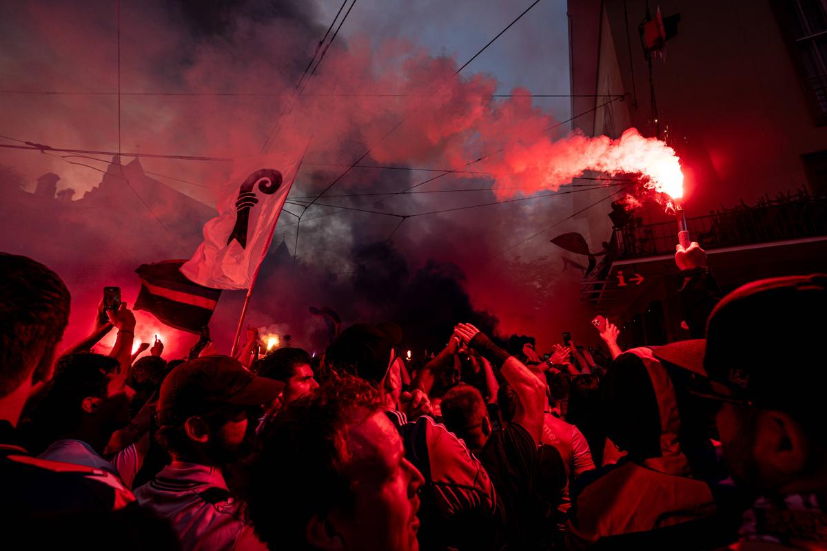 Imagini tari! Au sărbătorit primul titlu după 8 ani, cu fostul golgheter din Superliga printre staruri