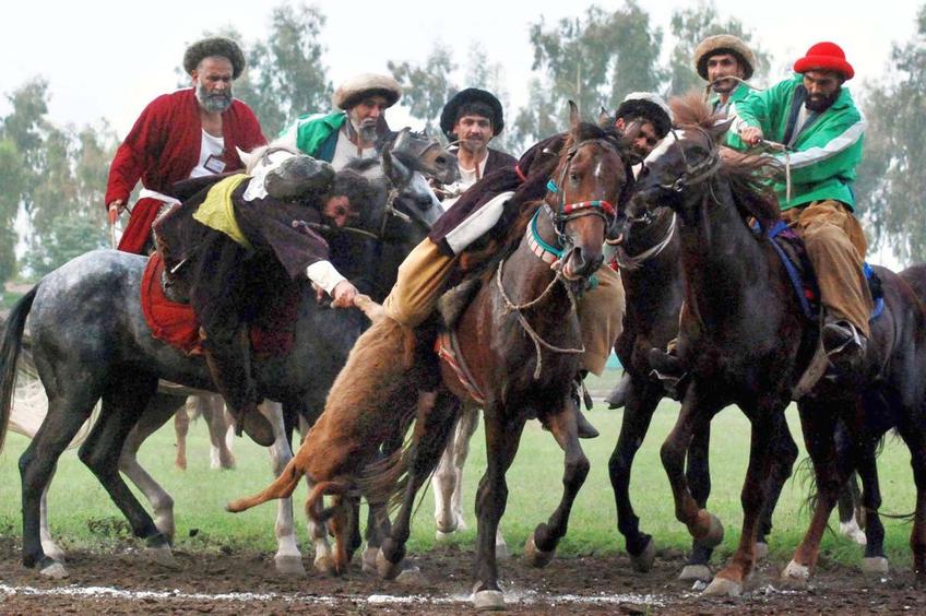 Aruncat cu leșul de capră, da! Șah, nu! Motivul incredibil pentru care talibanii au interzis „sportul minții” / foto: Imago