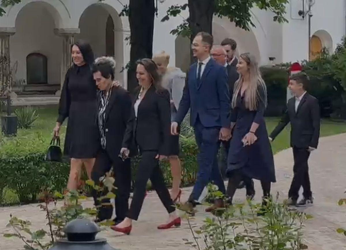 Cristina Neagu, decorată de Ilie Bolojan la Palatul Cotroceni