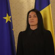 Cristina Neagu a fost decorată de Ilie Bolojan, la Palatul Cotroceni. Foto: Ionuț Iordache (GSP.RO)