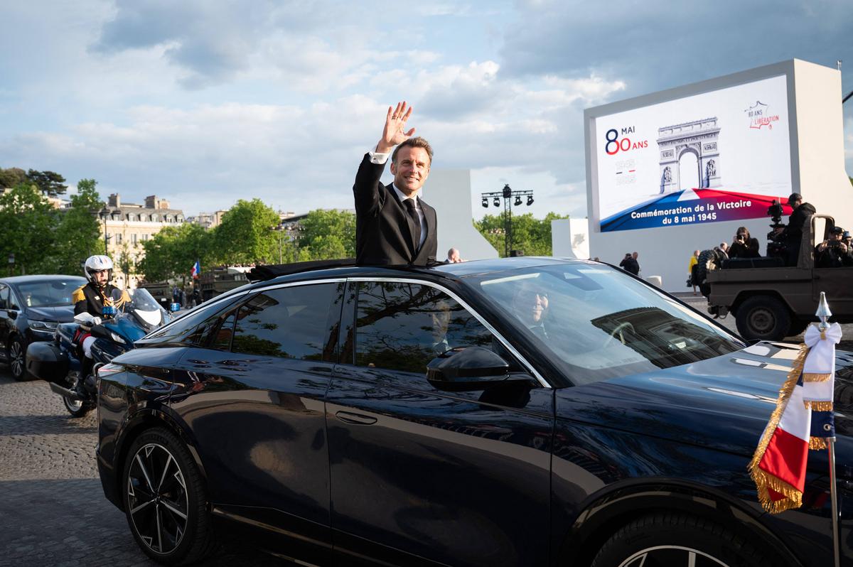 Cum arată mașina de care se va folosi Emmanuel Macron