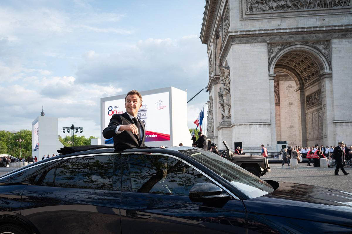 Președintele Franței va avea o mașină unică în lume! Imagini senzaționale cu SUV-ul electric