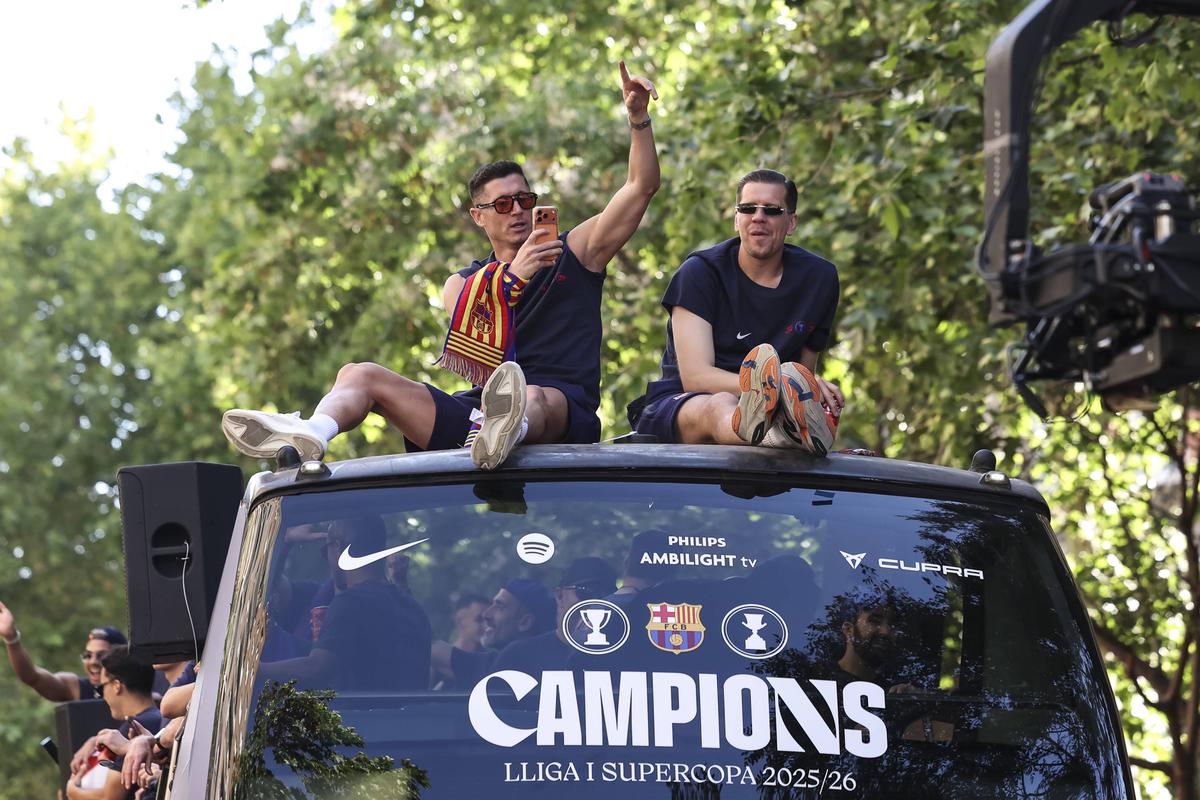 FC Barcelona, paradă după câștigarea titlului cu numărul 29