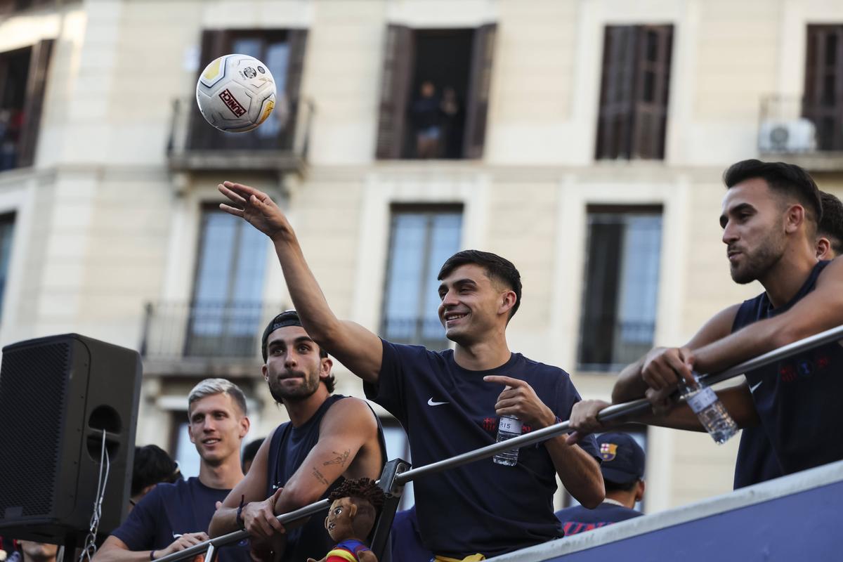FC Barcelona, paradă după câștigarea titlului cu numărul 29