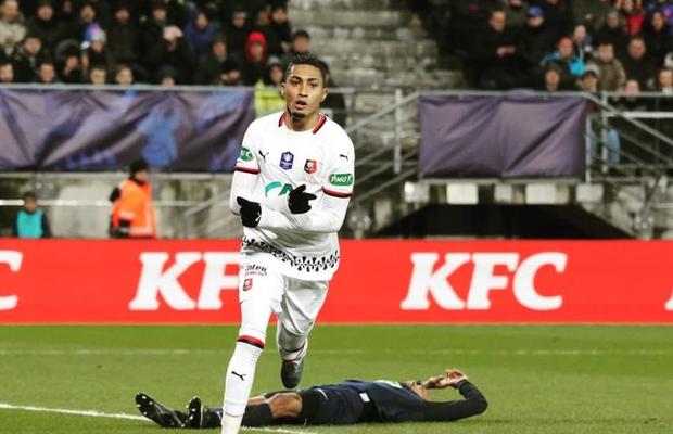 EA a mai scos un card spectaculos » Brazilianul Raphinha de la Rennes primește un upgrade important