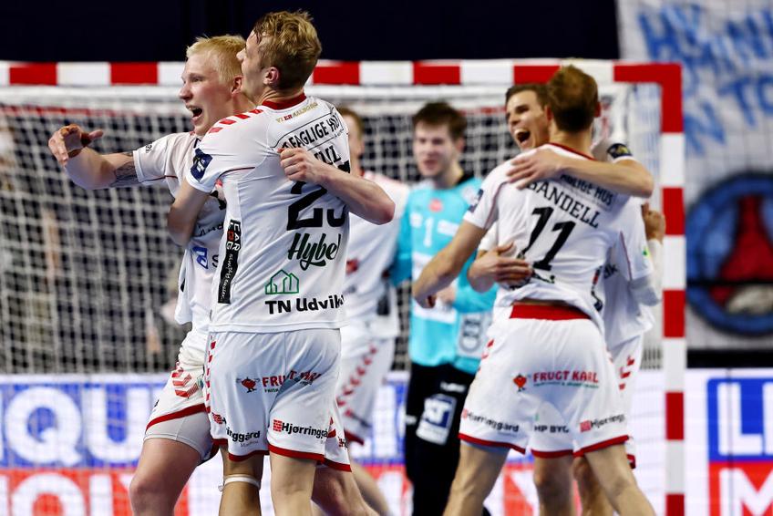 Danezii de la Aalborg s-au calificat în premieră în finala Ligii Campionilor la handbal masculin! Au trecut în semifinala Final Four-ului de la Koln de PSG, scor 35-33.