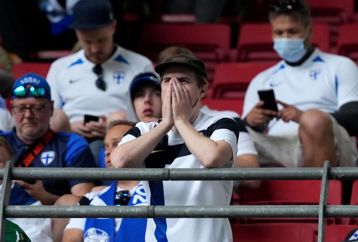 Un fost medic al echipei naționalei nu crede că Eriksen va ma juca fotbal: „Poate muri oricând, mai ales la efort! Și-a terminat cariera fericit”