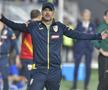 România - Finlanda 1-0 » Edi Iordănescu (43 de ani), selecționerul „tricolorilor”, a vorbit la finalul partidei despre Deian Sorescu (24, extremă dreapta) și Andrei Rațiu (23, fundaș dreapta). Cei doi au sângerat la nas înainte de meci.