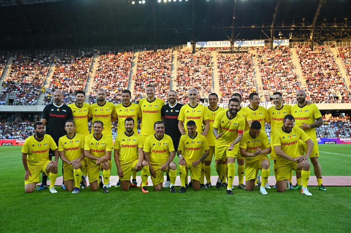 Ce au spus vedetele aduse de Mutu la Cluj: „Nu-l mai văzusem niciodată live pe Hagi”