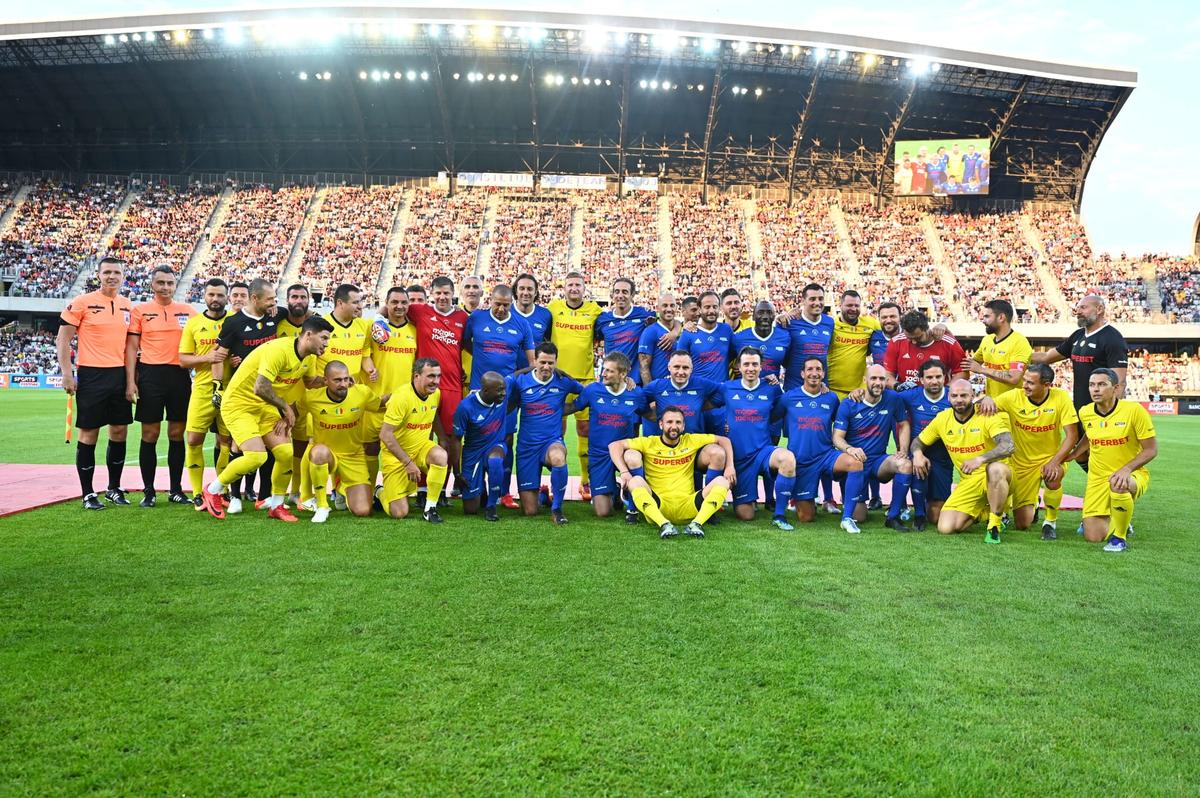 Ce au spus vedetele aduse de Mutu la Cluj: „Nu-l mai văzusem niciodată live pe Hagi”