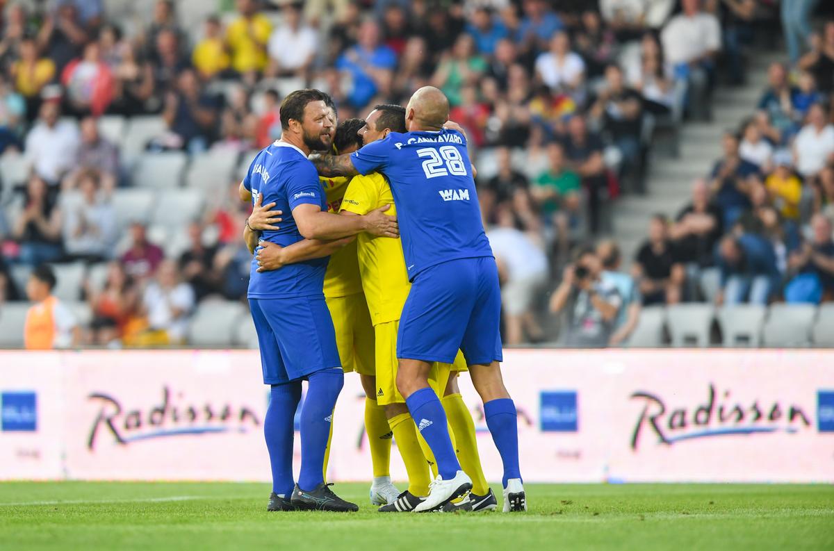 Ce au spus vedetele aduse de Mutu la Cluj: „Nu-l mai văzusem niciodată live pe Hagi”