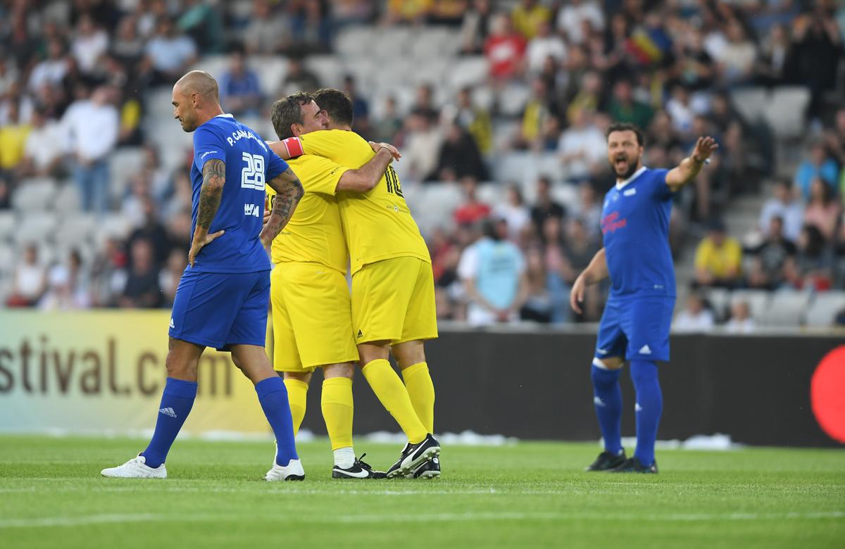 Ce au spus vedetele aduse de Mutu la Cluj: „Nu-l mai văzusem niciodată live pe Hagi”