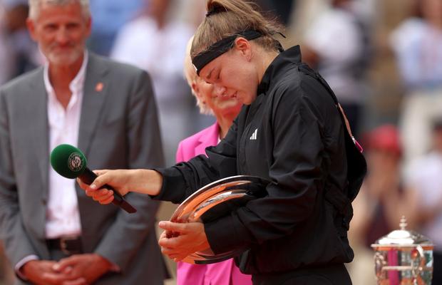 S-a aflat abia acum » Prin ce a trecut finalista de la Roland Garros chiar în timpul turneului: „Sunt lucruri despre care nu am putut vorbi”