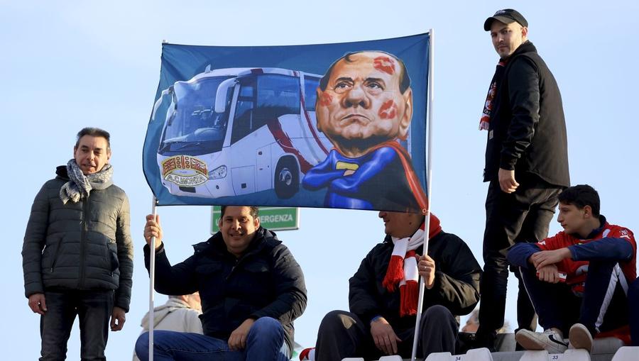 Silvio Berlusconi la Monza, foto: Guliver/gettyimages A murit Silvio Berlusconi, fostul patron de la AC Milan