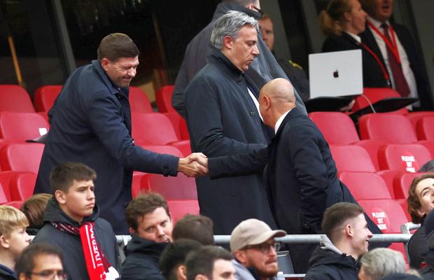 O legendă a lui Liverpool e aproape să semneze în Golf » Al-Ettifaq se pregătește să facă anunțul oficial!
