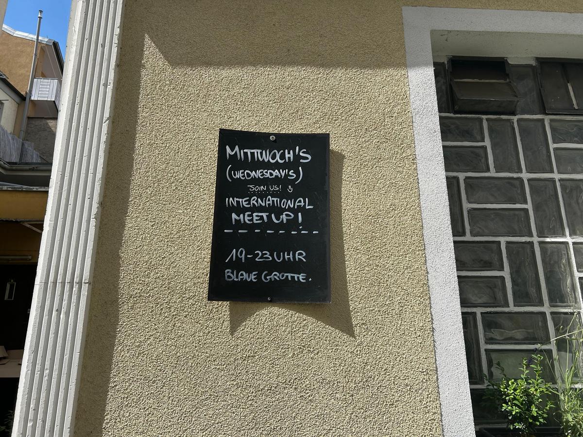 Cum s-a trăit deschiderea Euro la terasele din Wurzburg, orașul-gazdă al „tricolorilor” » Bucurie la pătrat + amabilitate la schimb pentru bilete la meciurile României