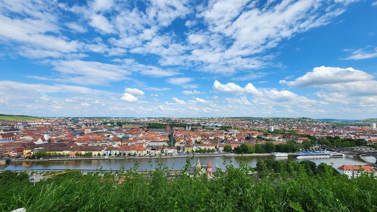 Cum arată Wurzburg, orașul în care România se pregătește pentru EURO 2024