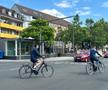 Răzvan Burleanu și colegii din FRF, cu bicicletele prin Wurzburg // foto: GSP