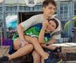 Diana Bulimar își arată inelul de logodnă