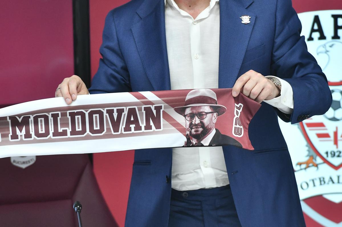 Viorel Moldovan, prezentat la Rapid în compania lui Dan Șucu