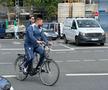 Răzvan Burleanu și colegii din FRF, cu bicicletele prin Wurzburg // foto: GSP