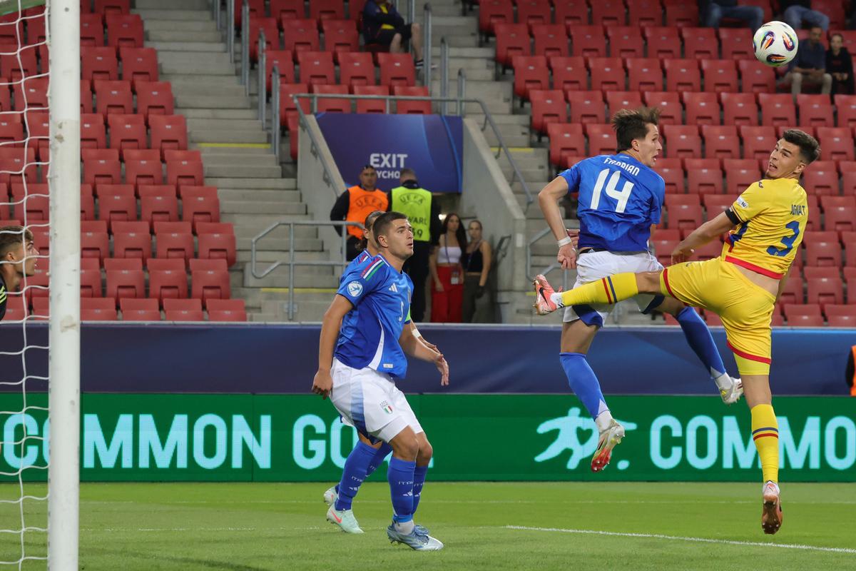 Imagini bune de la Italia U21 - România U21