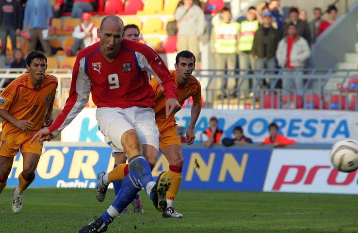 Jan Koller, în Cehia - România din 2004 / foto: Guliver/Getty Images