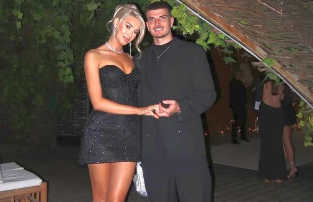 Apariția serii la nunta lui Florinel Coman, la Constanța: „Mr&Mrs”