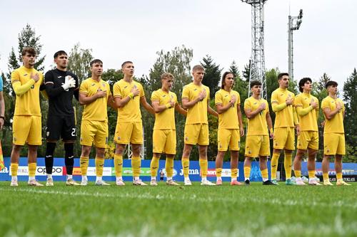 România debutează la U19 vineri, 13 iunie, în fața Muntenegrului. Foto: frf.ro