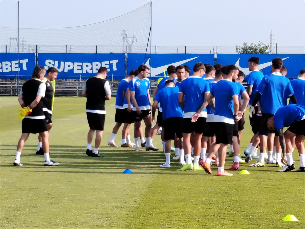 Schimbări masive la Farul, în ziua reunirii » 10 jucători sunt „PA” + prezență-surpriză: fotbalist cotat la 1,2 milioane de euro