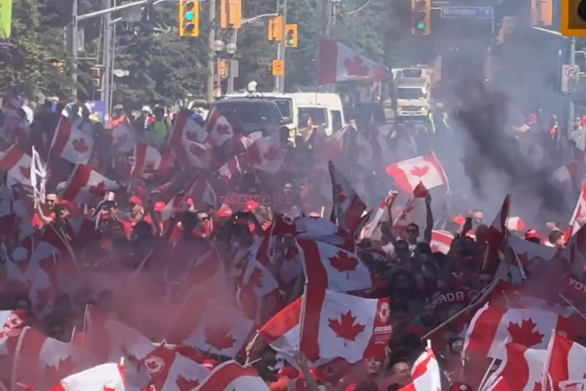 Fanii înainte de Canada - Bosnia