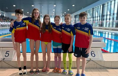 Înotul ca bază pentru performanță: ce contează în primii ani de antrenament la Swimming Team
