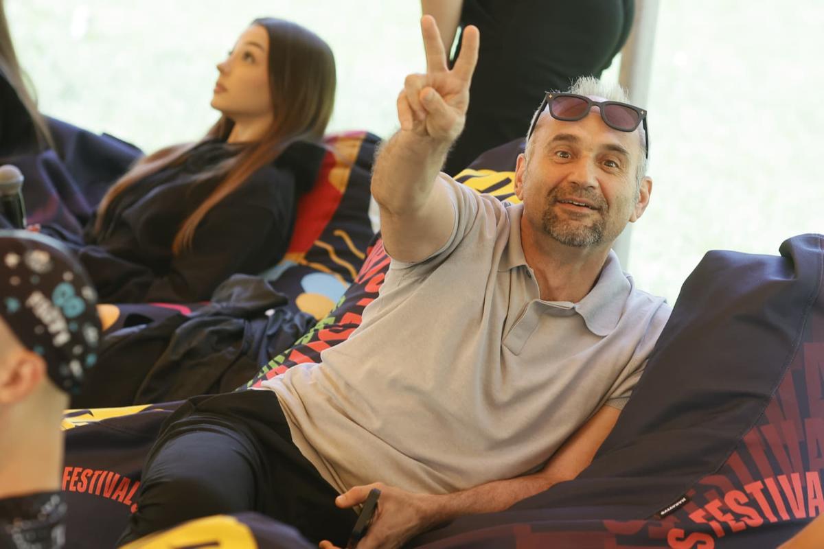 Campionul olimpic de la Sydney a explicat rolul umorului în antrenorat: „Copilașii au nevoie să și râzi cu ei”