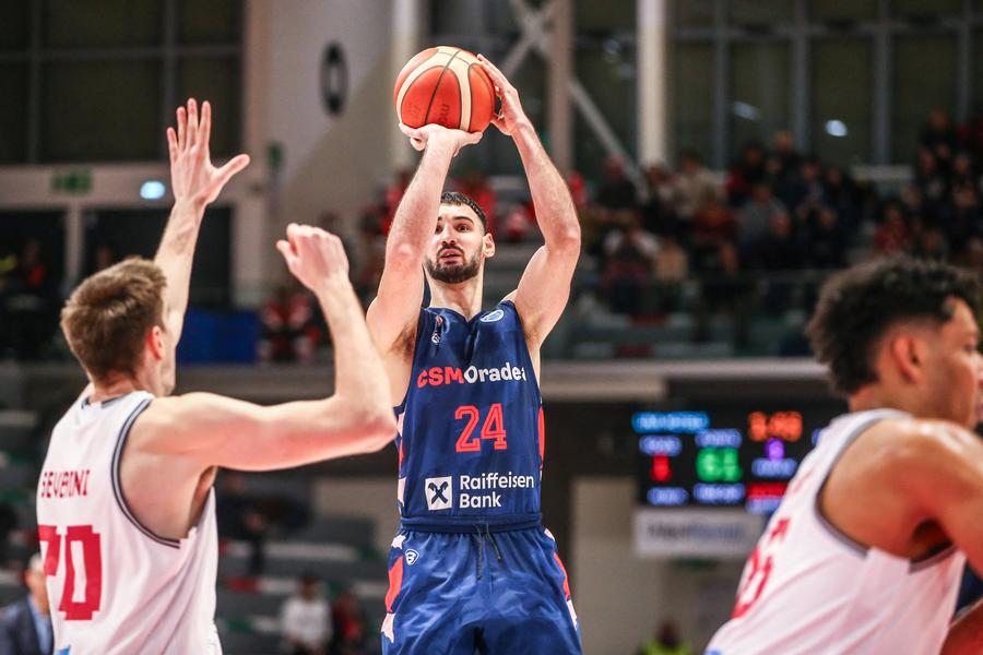 Bogdan Nicolescu, căpitanul lui CSM Oradea, va juca pentru U-BT Cluj-Napoca din sezonul 2025-2026/Foto: Imago Images Șoc în Liga Națională! U-BT Cluj-Napoca l-a transferat pe căpitanul marii rivale: „Abia aștept să ne vedem”