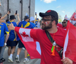 Fanii înainte de Canada - Bosnia