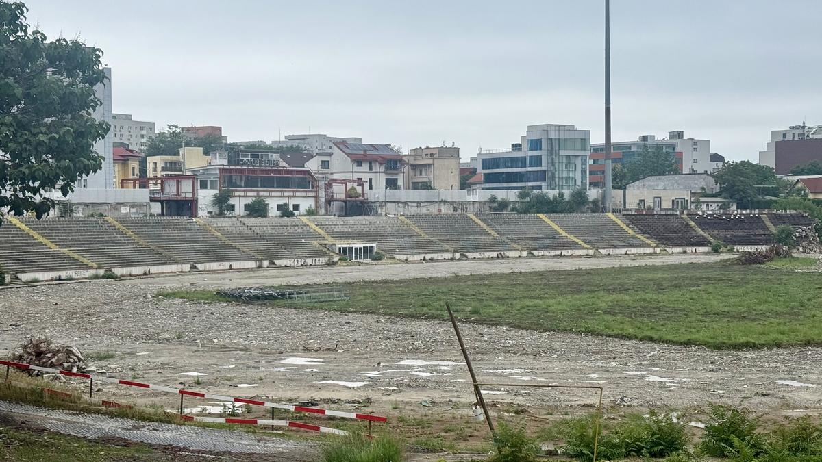 Legenda lui Dinamo se revoltă din cauza situației de la stadion: „Noi trebuia să fim primii”