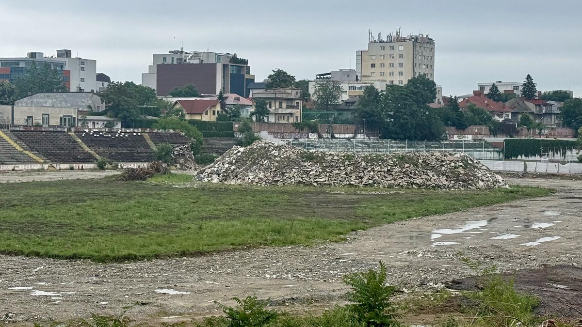 Legenda lui Dinamo se revoltă din cauza situației de la stadion: „Noi trebuia să fim primii”