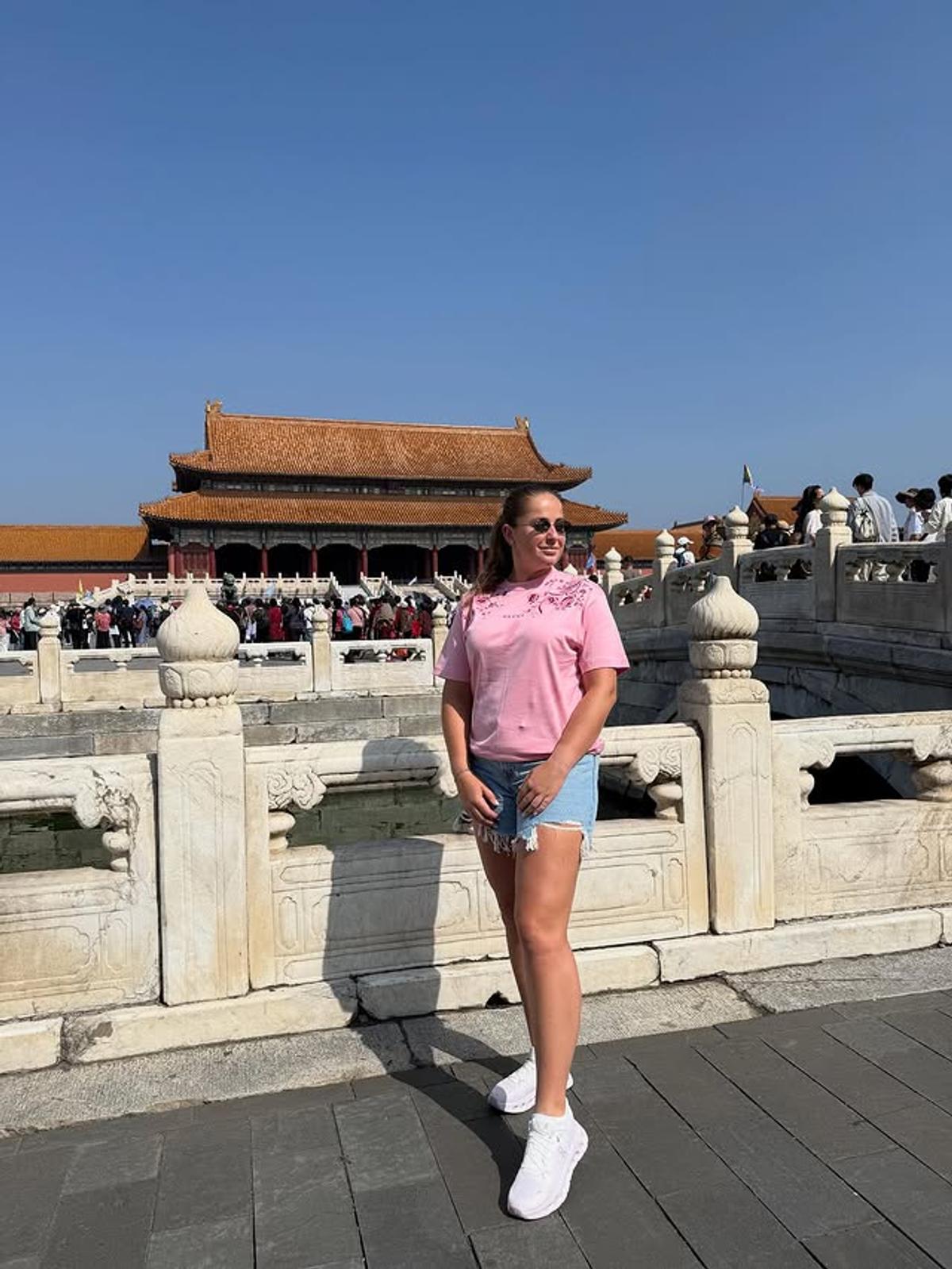 Marea rivală a Simonei Halep, de nerecunoscut pe plajele din Grecia