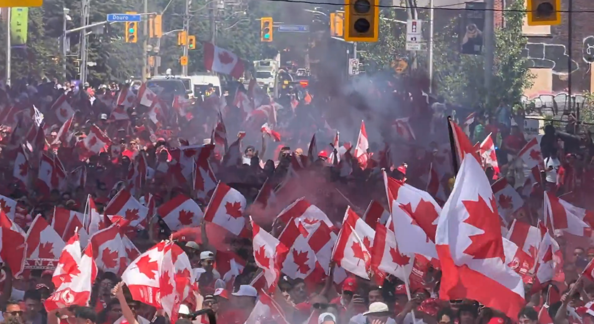 Fanii înainte de Canada - Bosnia
