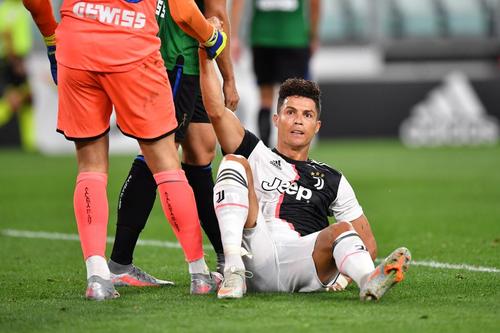 Cristiano Ronaldo a punctat de două ori în Juventus - Atalanta, de fiecare dată din penalty // foto: Guliver/gettyimages